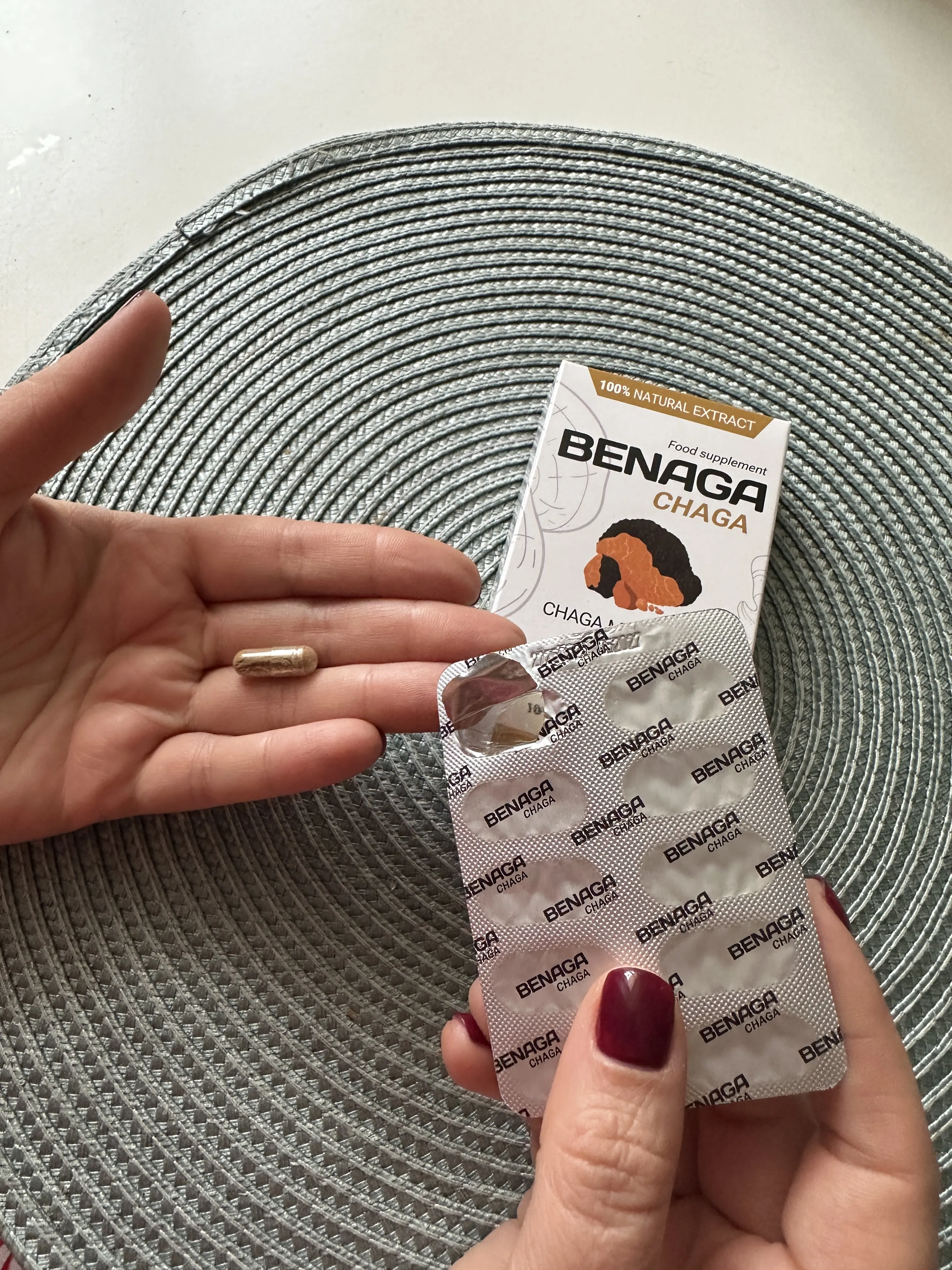 Foto real de cliente Carmen probando Benaga Chaga